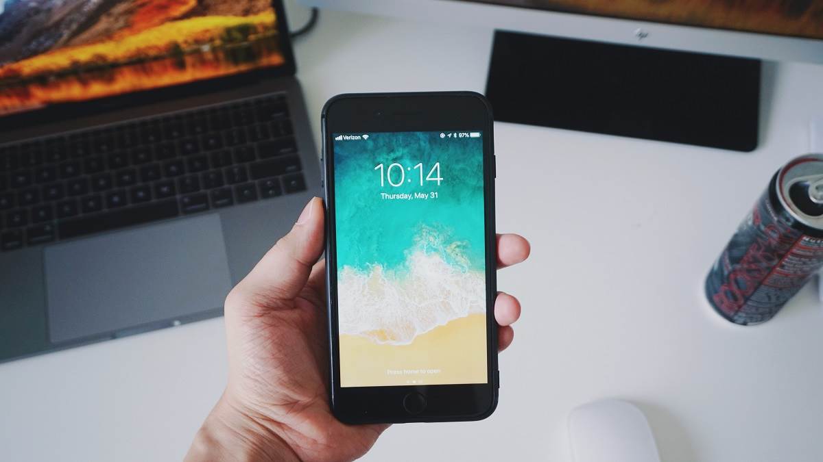 Best Camera Phones: फोटोग्राफी का है शौक तो ये हैं तगड़ी क्वालिटी वाले कैमरा फोन, जो हर जगह मचा रहे हैं तहलका