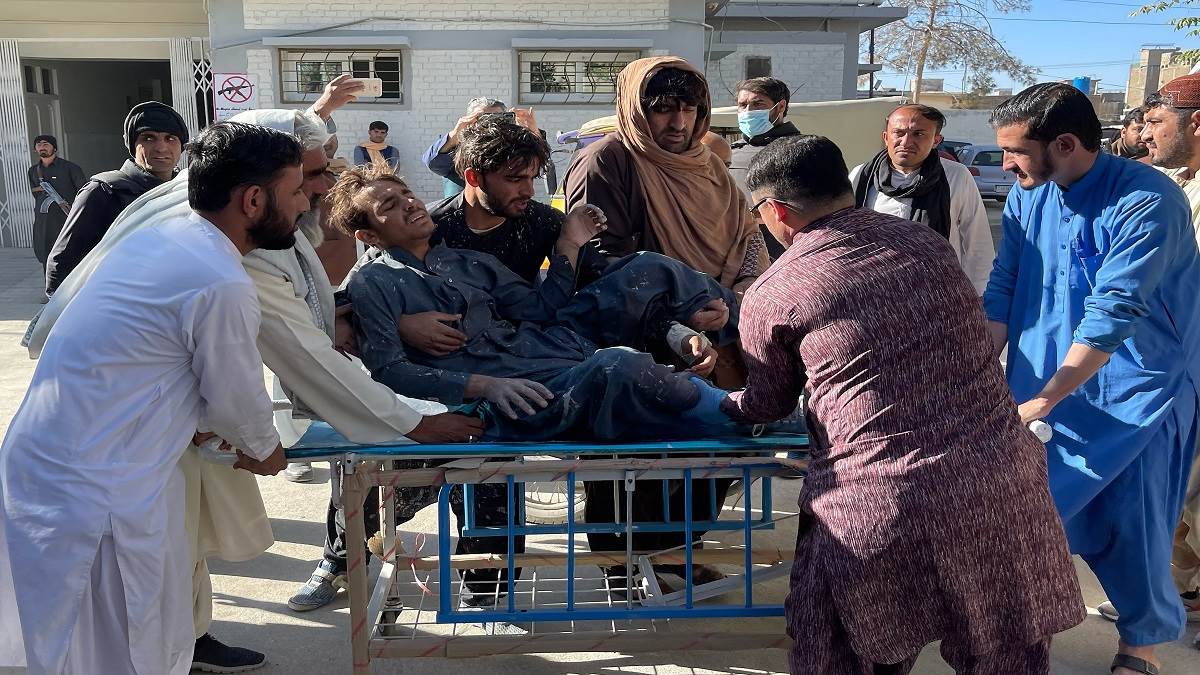 https://www.jagranimages.com/images/newimg/15122022/15_12_2022-taliban_pakistan_clash_23259279.jpg