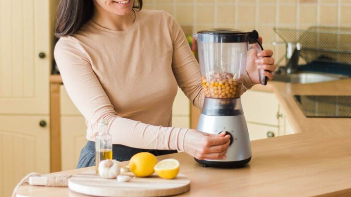 Sujata Mixer क्यों है बढ़िया ग्राइंडर? किन फीचर्स के चलते हो रही है बिक्री? सबकुछ जानें यहां