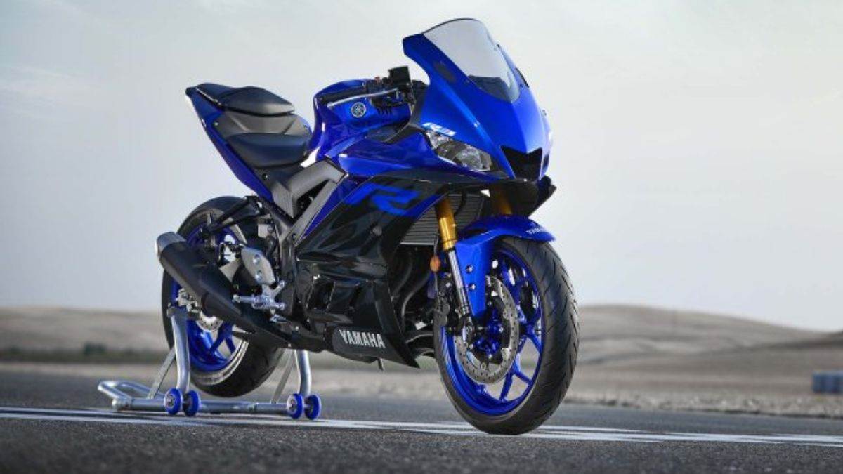 https://www.jagranimages.com/images/newimg/15122023/15_12_2023-yamaha_r3_1_23605475.jpg