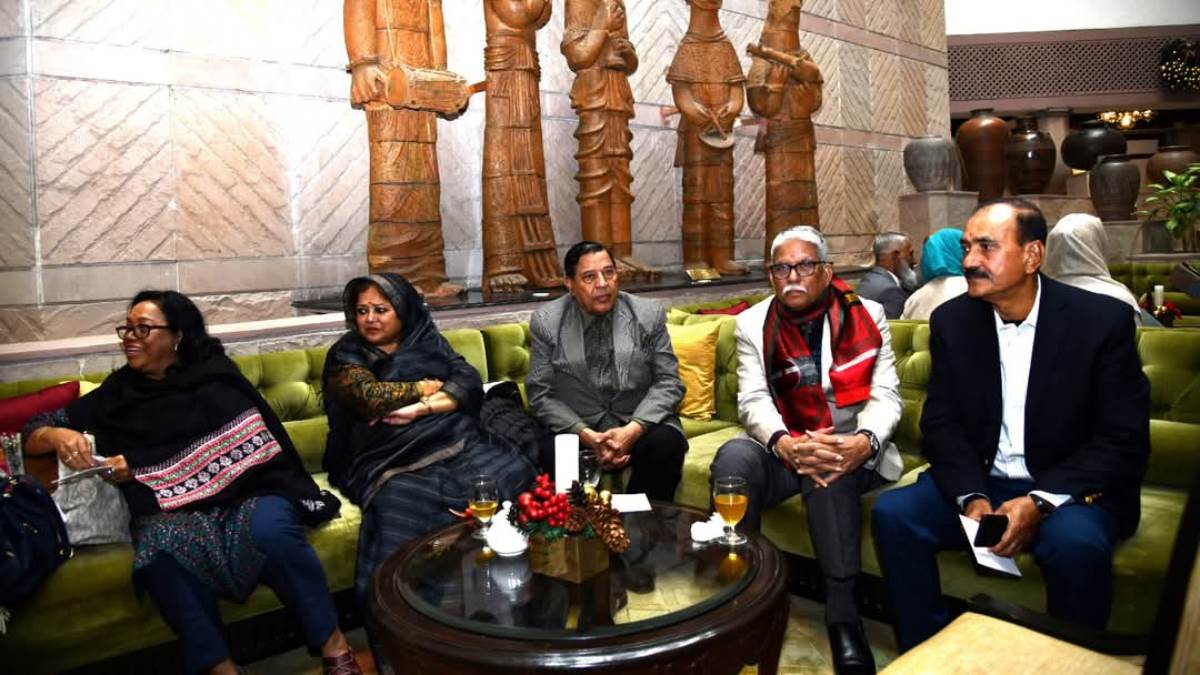 bangladeshi delegation reached kolkata to participate in vijay diwas celebrations