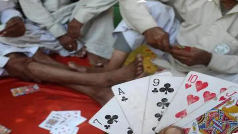 https://www.jagranimages.com/images/newimg/15122024/15_12_2024-gambling-den_23849097.jpg
