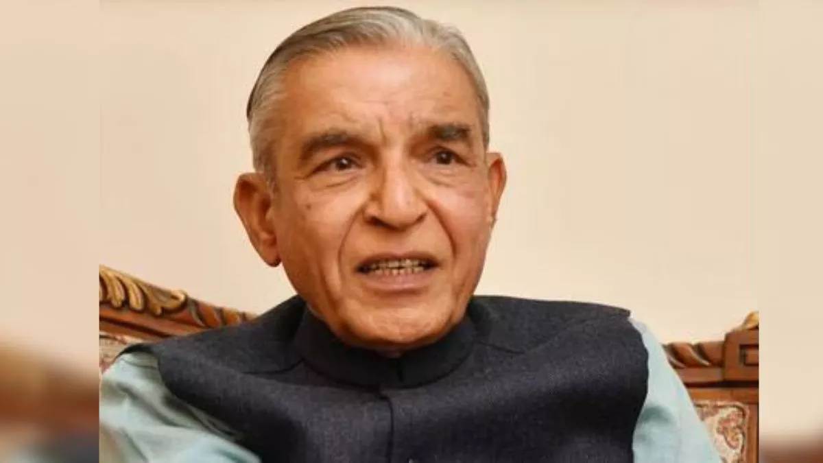 pawan kumar bansal active in chandigarh congress leaders at loggerheads over power privatization manish tewari