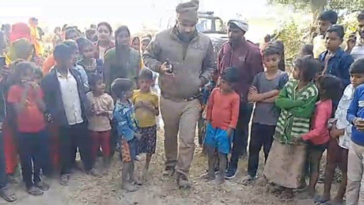 https://www.jagranimages.com/images/newimg/15122024/15_12_2024-sultanpur_news_23849158.jpg