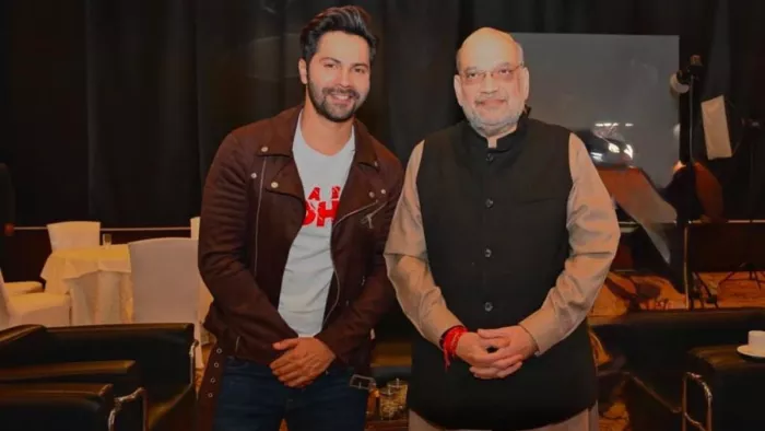 अमित शाह से मिलने पहुंचे वरुण धवन (Photo Credit- Instagram)