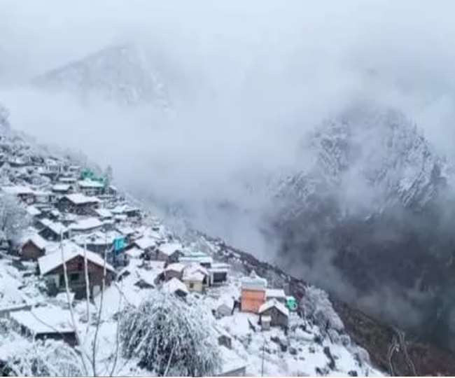 Weather Updates Snowfall continues in Uttarakhand and Jammu and Kashmir  Cold returns in the plains