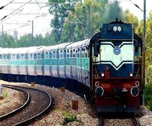 झारखंड के टाटानगर से गुजरनेवाली ट्रेनों की अद्यतन स्थिति।