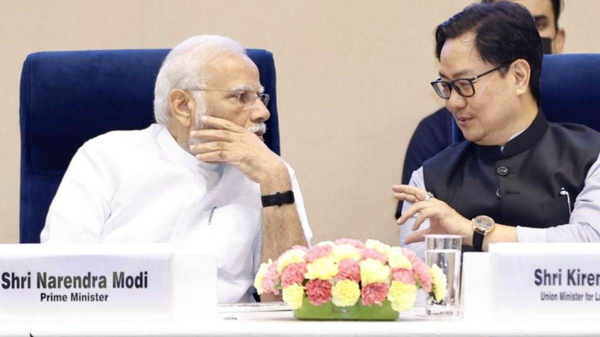 https://www.jagranimages.com/images/newimg/16012023/16_01_2023-pm_modi_kiren_rijiju_23298348.jpg
