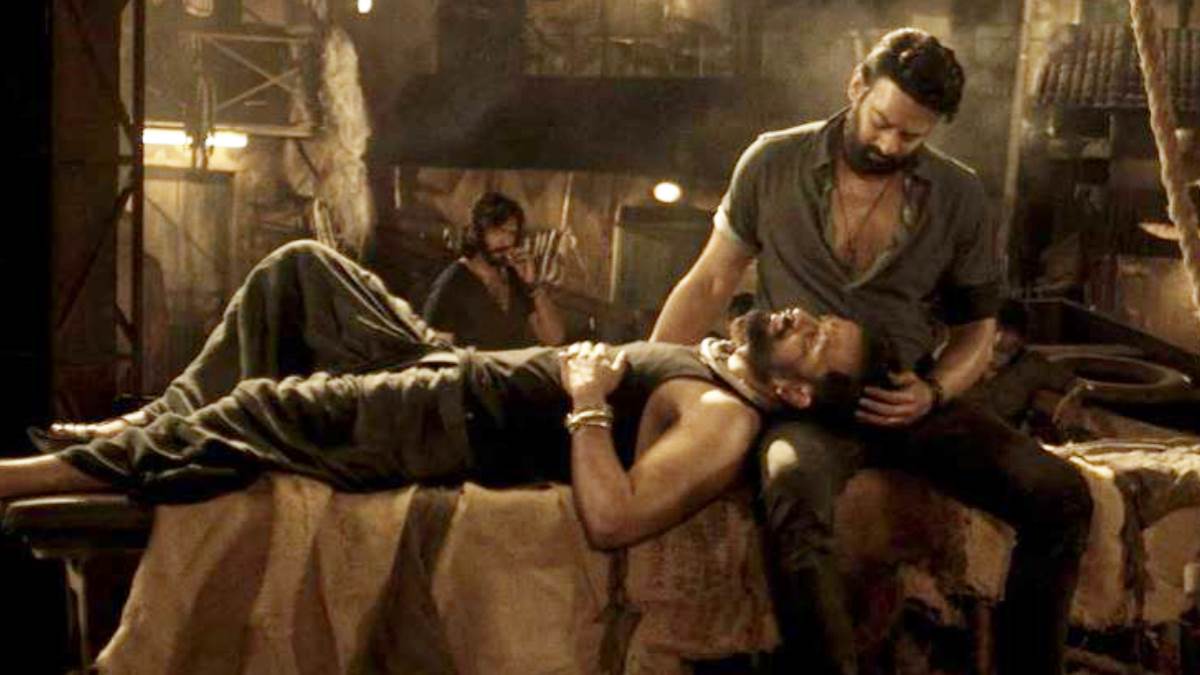 https://www.jagranimages.com/images/newimg/16012024/16_01_2024-salaar_box_office_day_25_collection_23630418.jpg