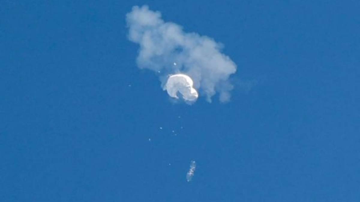 https://www.jagranimages.com/images/newimg/16022023/16_02_2023-russian_spy_balloons_23330975.jpg