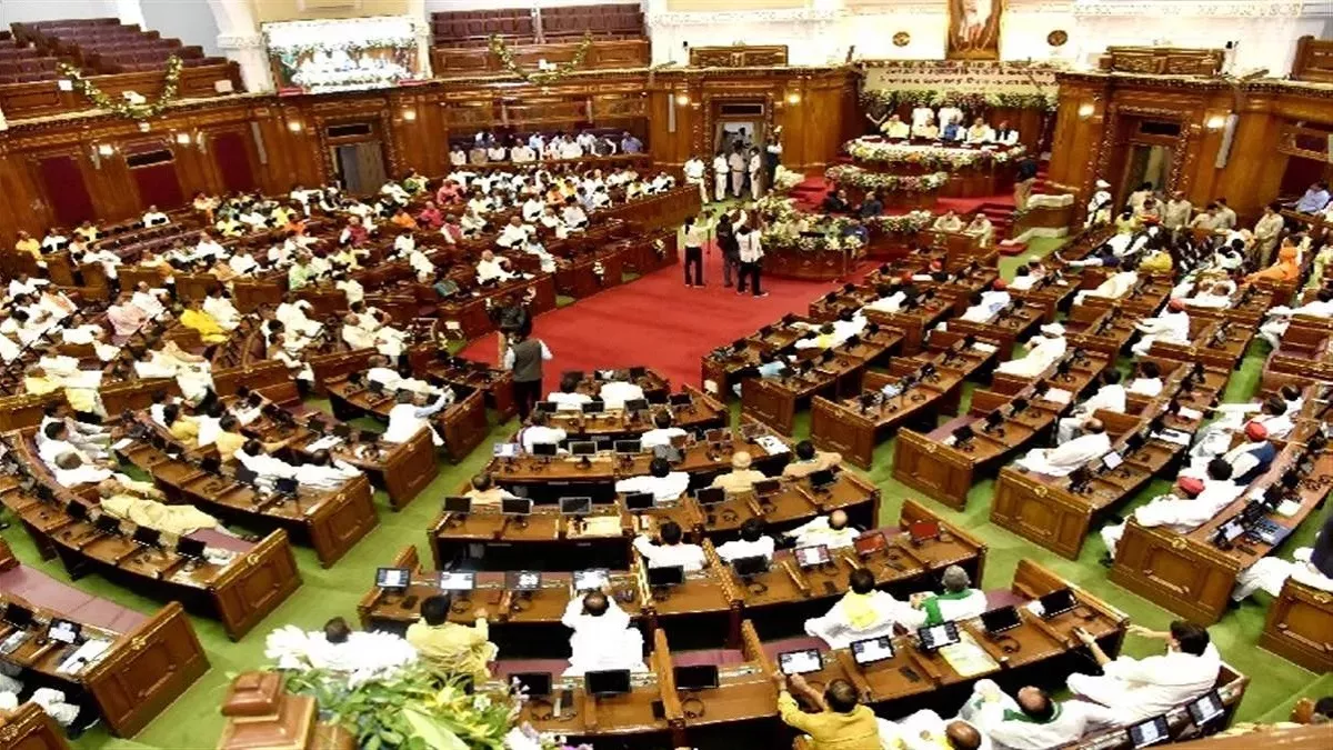UP Budget Session 2023 विधानमंडल में 22 फरवरी को पेश होगा बजट पहले दिन होगा  राज्यपाल का अभिभाषण - UP Budget Session 2023 budget will be presented on  February 22 Governors address