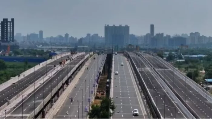 Dwarka Expressway का निर्माण कार्य अंतिम चरण में है।