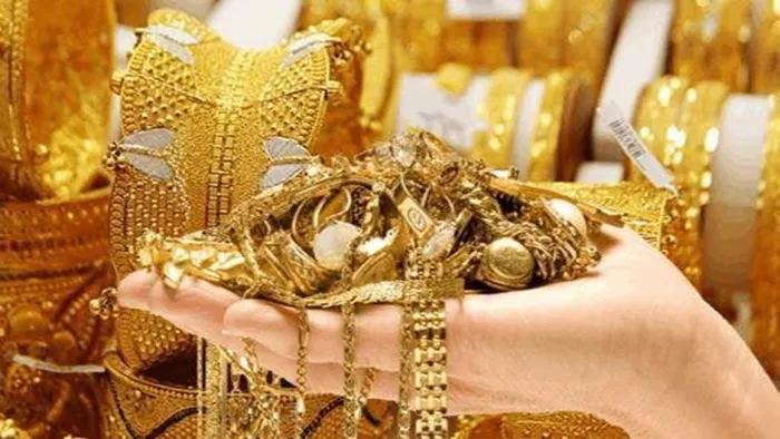 सोने में करना चाहते हैं निवेश (जागरण फोटो)