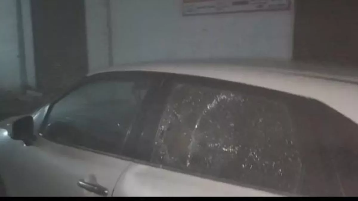 स्वामी प्रसाद मौर्य के करीबी पर जानलेवा हमला, रायबरेली में तीन हमलावरों ने कार पर किया पथराव; जांच में जुटी पुल‍िस
