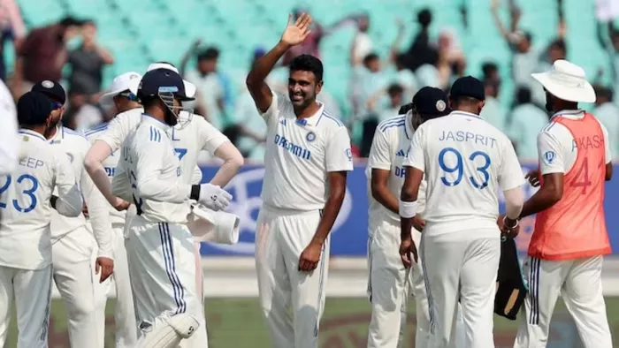IND vs ENG: राजकोट टेस्ट से अचानक बाहर हुए R Ashwin; BCCI ने वजह का किया खुलासा