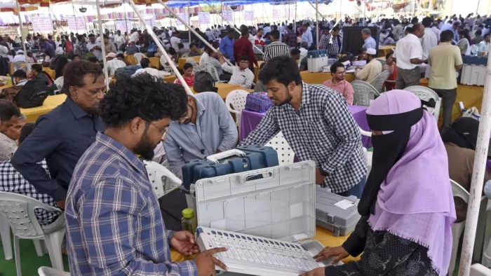 मतदान से पहले ही भारतीय जनता पार्टी ने निर्विरोध 215 सीटें हासिल कर ली हैं। (फोटो सोर्स- पीटीआई)
