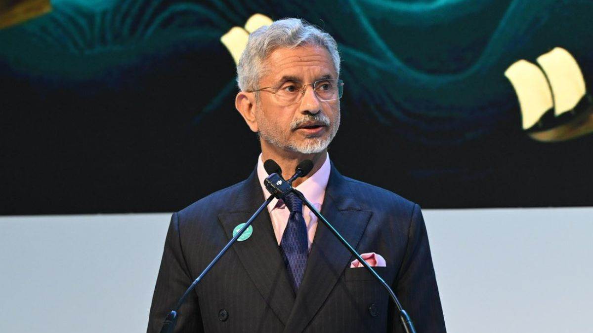https://www.jagranimages.com/images/newimg/16022025/16_02_2025-indian_ocean_jaishankar_23885563.jpg