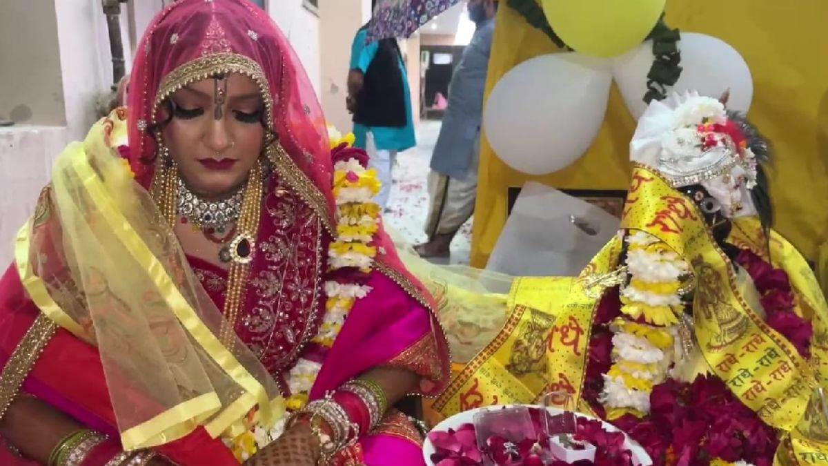 https://www.jagranimages.com/images/newimg/16022025/16_02_2025-jyoti_marrige_23885212_75134405.jpg