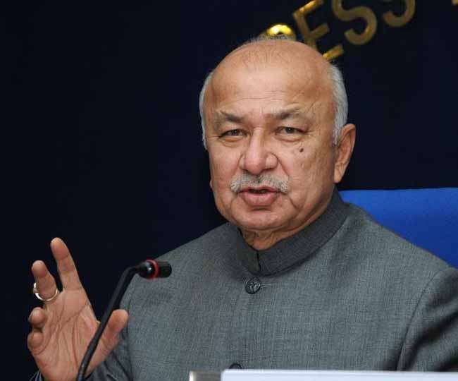 https://www.jagranimages.com/images/newimg/16032021/16_03_2021-sushil_kumar_shinde_21469093.jpg