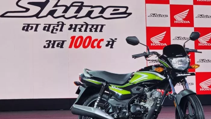 हीरो स्प्लेंडर मोटरसाइकिल को सीधे टक्कर देने वाली New Honda Shine 100 कितनी दमदार