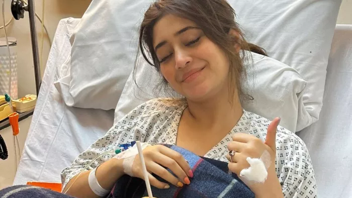 Shivangi Joshi, yeh rishta kya kehlata hai, Shivangi Joshi In Hospital, shivangi joshi hospital, shivangi joshi health