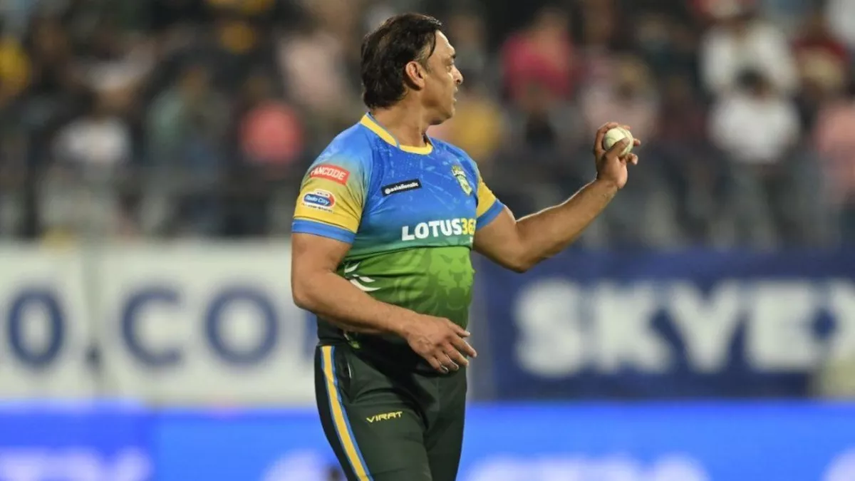 Shoaib Akhtar big statement on Aadhar card फोटो ट्विटर