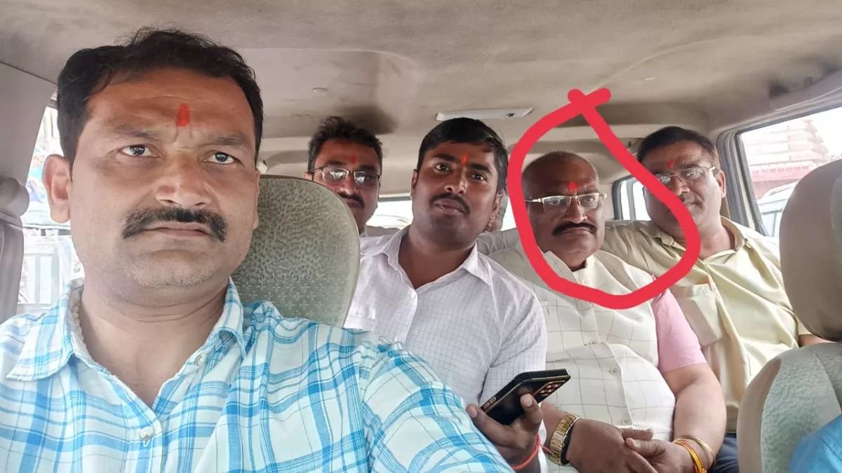 घूसखोरी पर वार: सीतामढ़ी के नए DEO को रिश्वत लेते दबोचा, रात में संभाला  पदभार सुबह होते ही गिरफ्तार - Bihar bribery News Sitamarhi s new DEO caught  taking bribe took charge