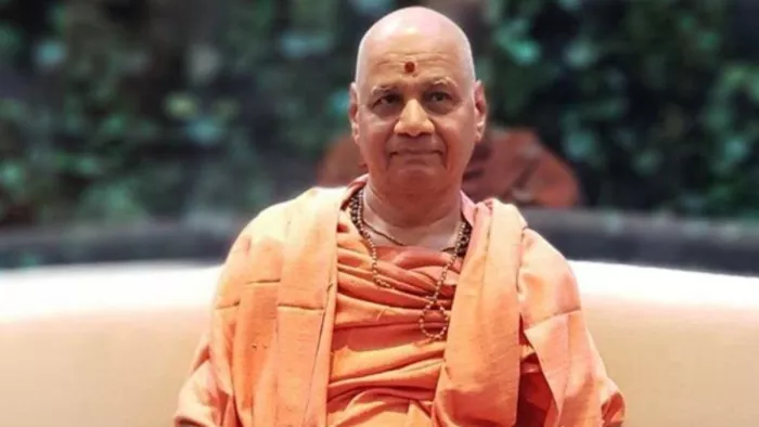 श्री राम जन्मभूमि तीर्थ क्षेत्र के कोषाध्यक्ष स्वामी गोविंद देव गिरिजी महाराज