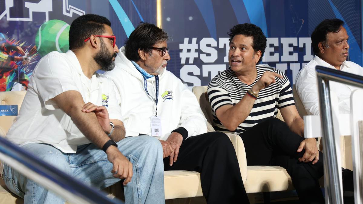 https://www.jagranimages.com/images/newimg/16032024/16_03_2024-amitabh_bachchan_health_23675843_83144292.jpg