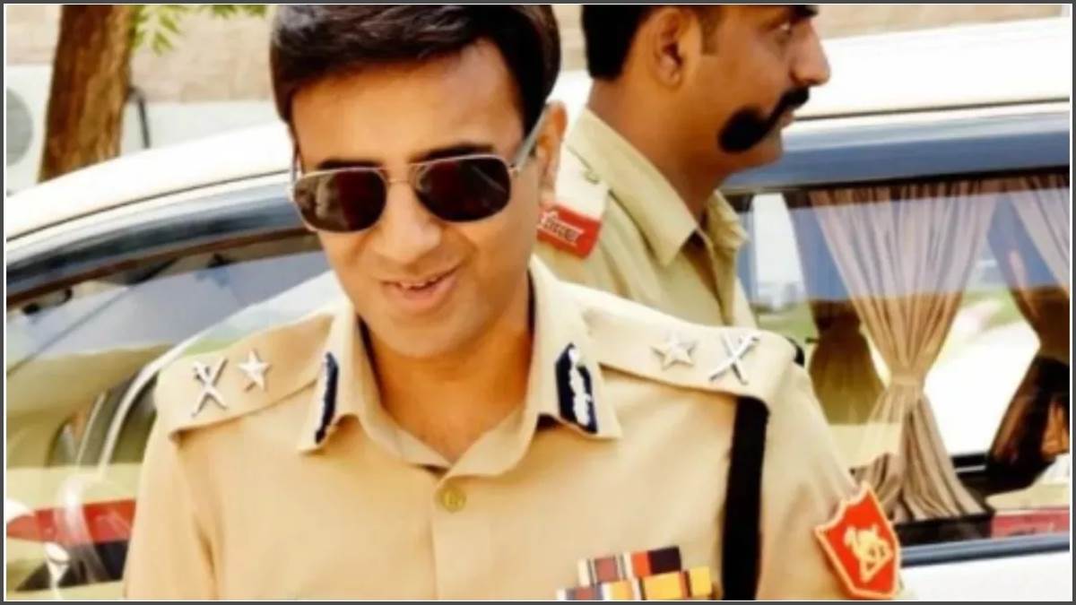 https://www.jagranimages.com/images/newimg/16032025/16_03_2025-22_01_2024-ips_amit_lodha_23635766_214030570_23900855.jpg