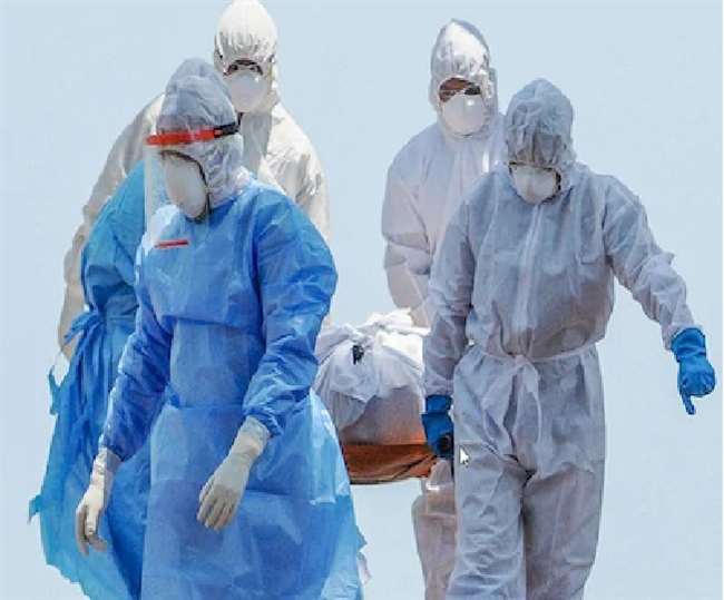 ब्राजील की तुलना में भारत में कोरोना से मरने वालों का आंकड़ा आधे से भी कम