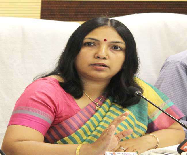 Union Govt Additional Secretary Nidhi Khare IAS asks states to ensure availability of essential commodities, Jharkhand News Samachar