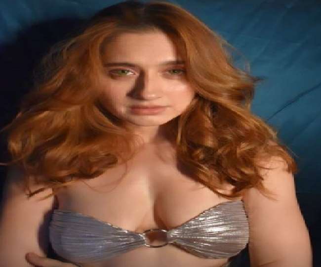 https://www.jagranimages.com/images/newimg/16042022/16_04_2022-sanjeeda_shaikh_bold_photo_22632662.jpg