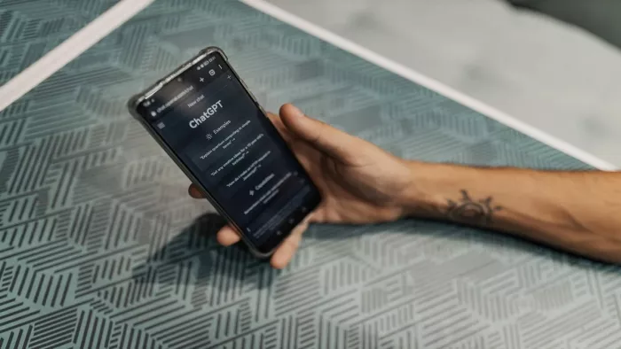 How To Access AI Chatbot ChatGPT on your smartphone