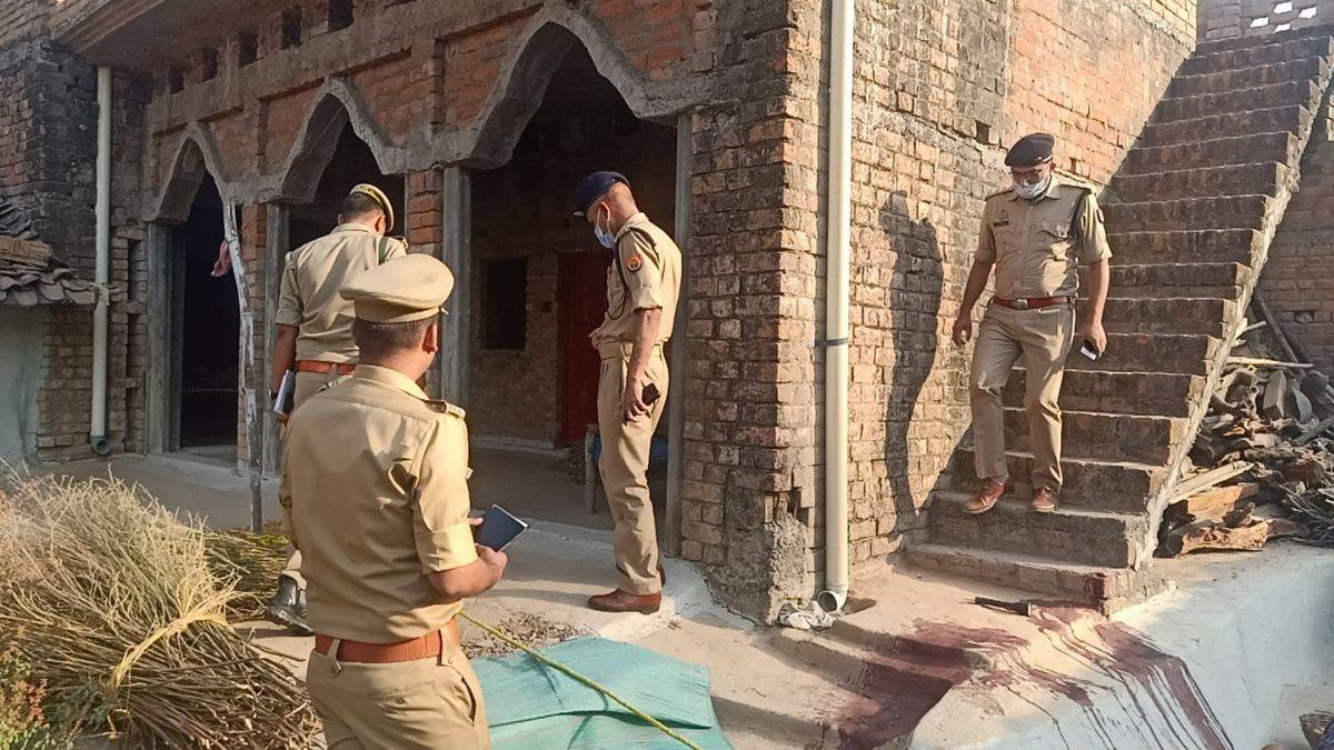 banda murder case of four people murder by sharp weapons of same family