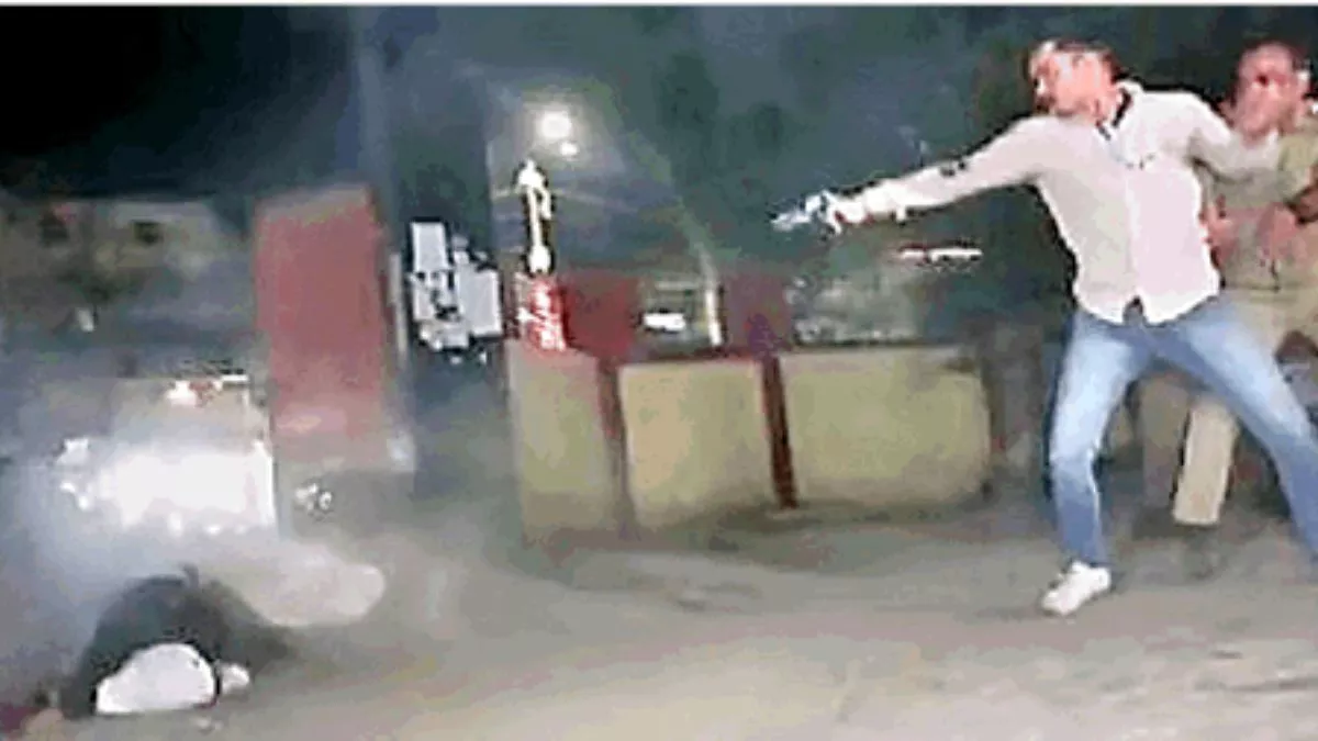 16 04 2023 shot out of atiq ahmed in prayagraj 23386832 | Oxyxon