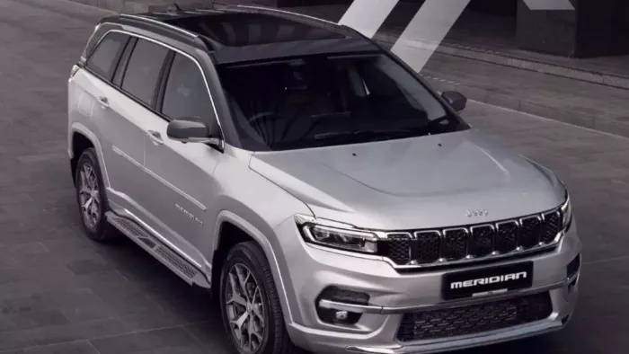 Jeep Meridian के फेसलिफ्ट वेरिएंट को जल्द भारत में पेश किया जा सकता है।