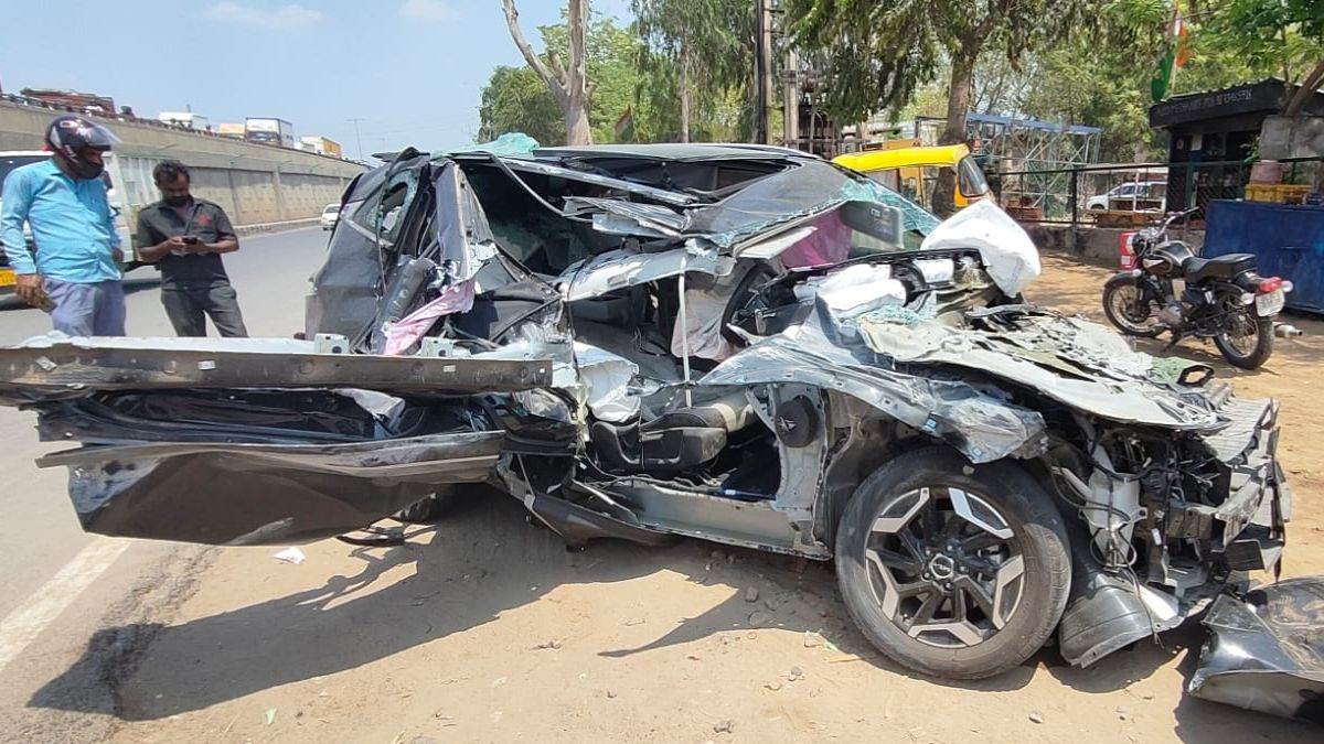 https://www.jagranimages.com/images/newimg/16042024/16_04_2024-gurugram_accident_6_23697808_132825652.jpg
