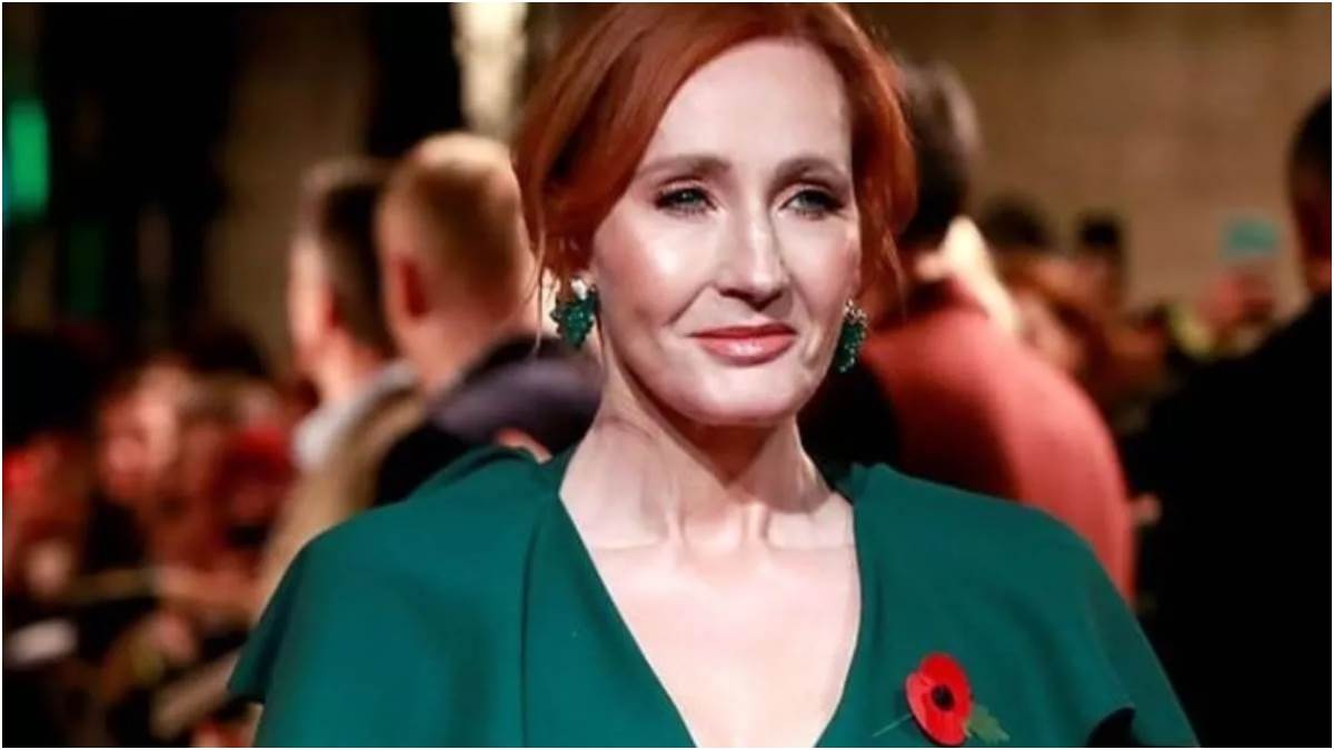 https://www.jagranimages.com/images/newimg/16042024/16_04_2024-jk_rowling_23698401.jpg