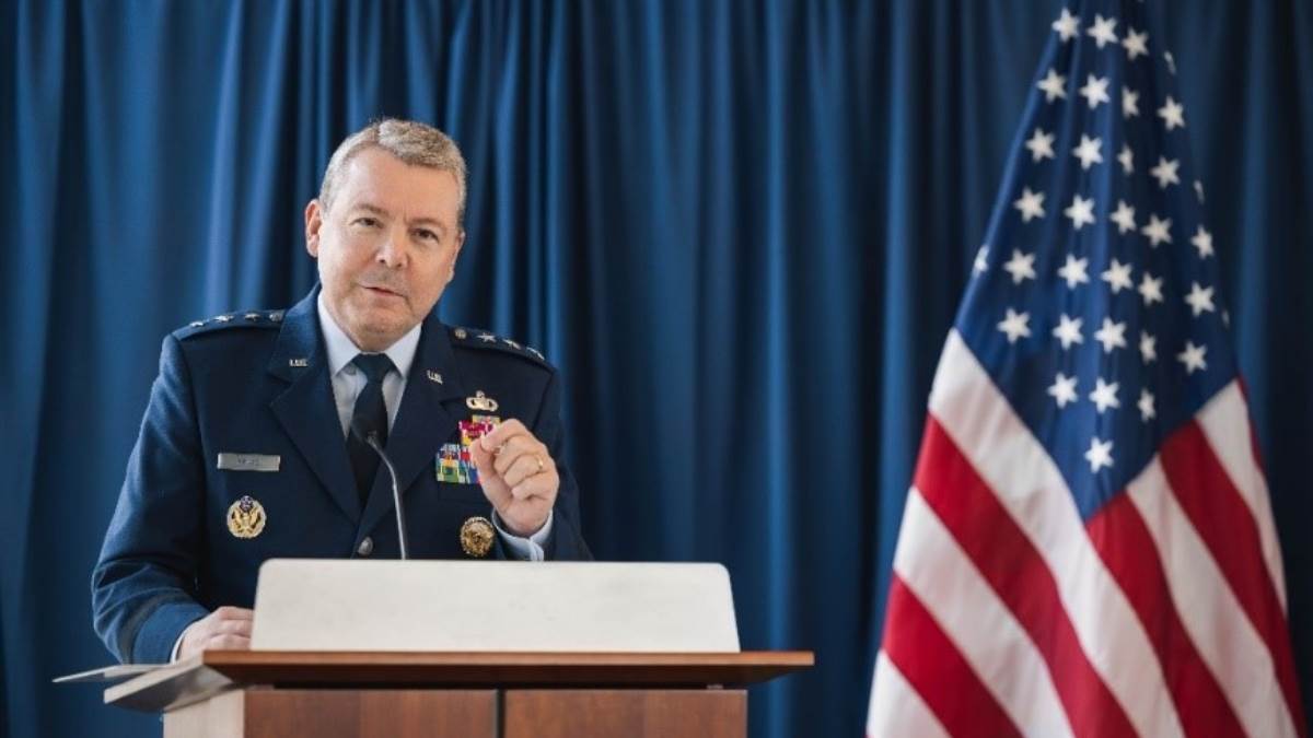 india took steps to modernize its military and reduce dependence on russian arms says us intel official