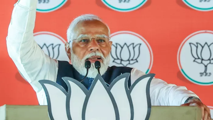 'भारत को बांटने वालों के मंसूबों में आग लगी...', पूर्णिया में गरजे प्रधानमंत्री मोदी