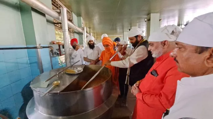 Lok Sabha Chunav 2024: पूर्व सीएम मनोहर और मुख्यमंत्री सैनी ने संभाला प्रचार का मोर्चा।