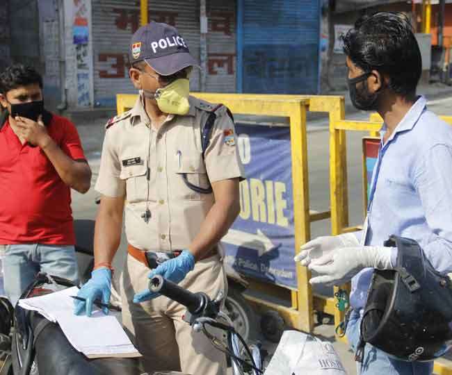Coronavirus: उत्तराखंड में लॉकडाउन का उल्लंघन करने में 408 लोग गिरफ्तार