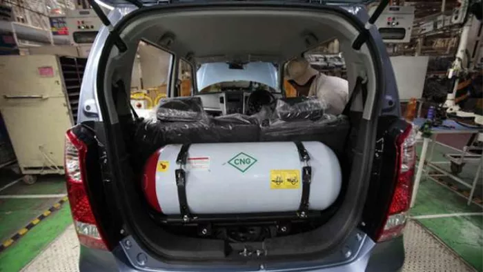 CNG किट लगाने समय ध्यान रखें ये जरूरी बातें, नहीं होगा नुकसान