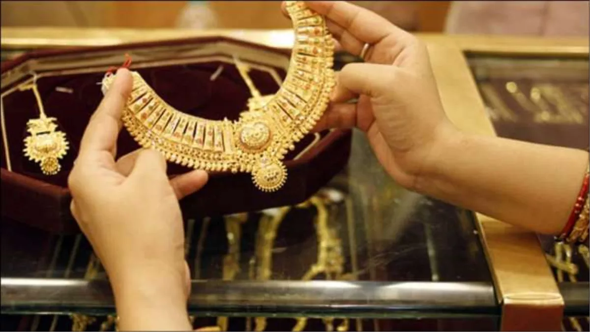 Gold Silver Prices: आज सोना-चांदी खरीदने का सबसे बढ़िया दिन... दोनों की कीमतों में गिरावट... जानिए, रांची का भाव - 24 Carat Gold Price: Best Chance To Buy Gold And Silver Today,