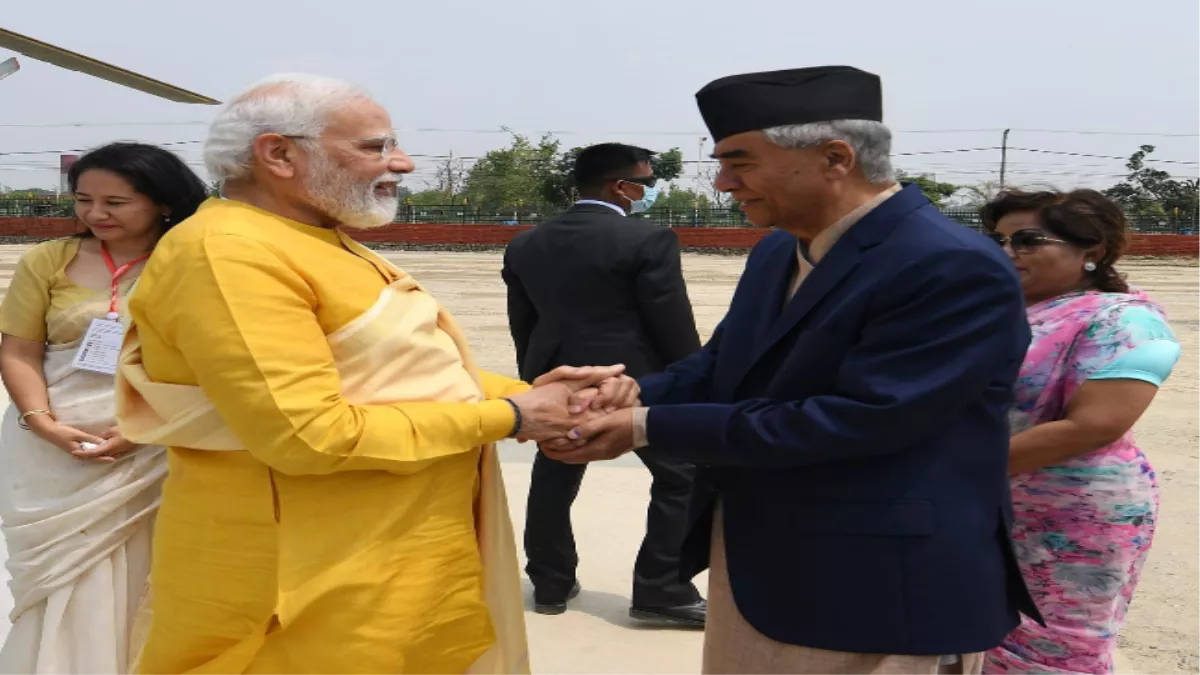 PM Modi Nepal Visit: कुशीनगर से लुंबिनी पहुंचे पीएम नरेन्‍द्र मोदी, नेपाल से कई समझौतों पर होंगे हस्‍ताक्षर
