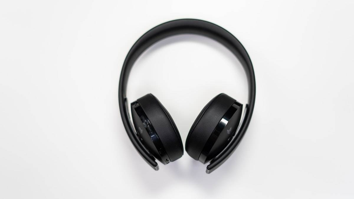 Best Wireless Headphones: ₹1500 से ऊपर या फिर ₹15,000 से ऊपर, ज्यादा महंगा या ज्यादा सस्ते में कौन रहेगा बेहतर