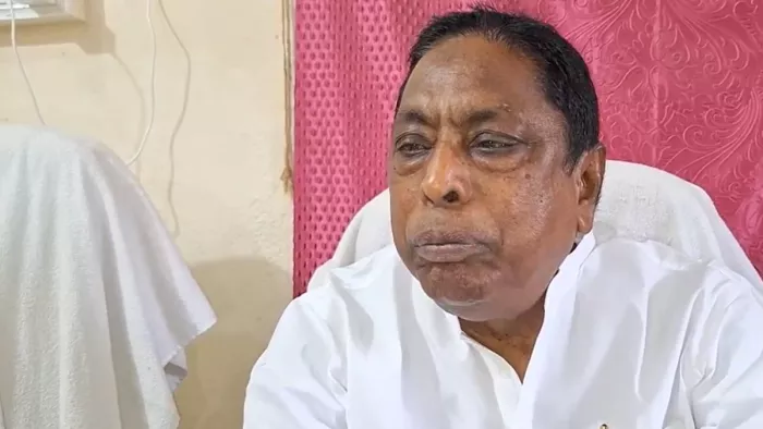 ईडी की रिमांड पर लिए गए ग्रामीण विकास मंत्री आलमगीर आलम।