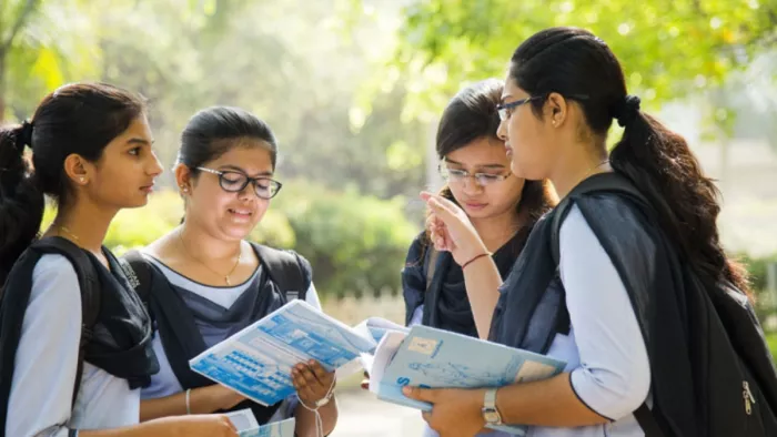 जेईई से बीटेक में दाखिले के लिए 10 जून तक ऑनलाइन रजिस्ट्रेशन, 15 जून को आएगी पहली मेरिट लिस्ट