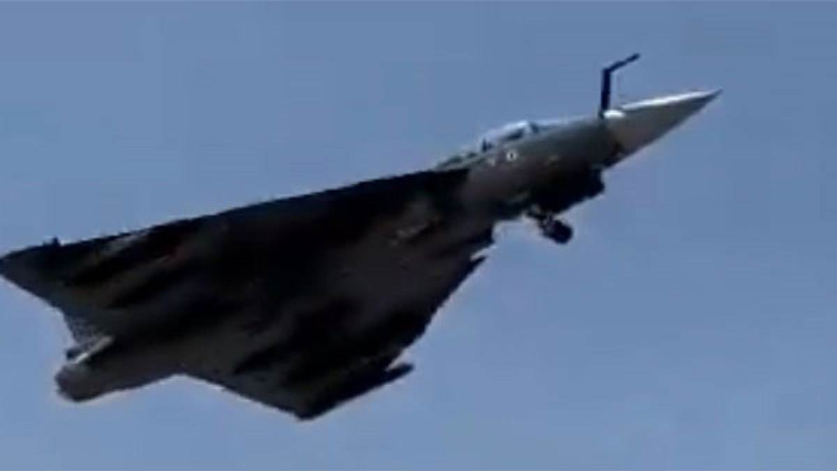 https://www.jagranimages.com/images/newimg/16052024/16_05_2024-indian_air_force_23719343.jpg